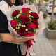 دسته گل رز قرمز