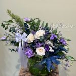 گلدان شیشه‌ای گل